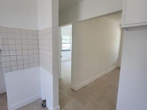 640 - 642 NW 77th St, Miami FL 33150