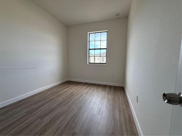 1106 SW 7th Ct, Florida City FL 33034