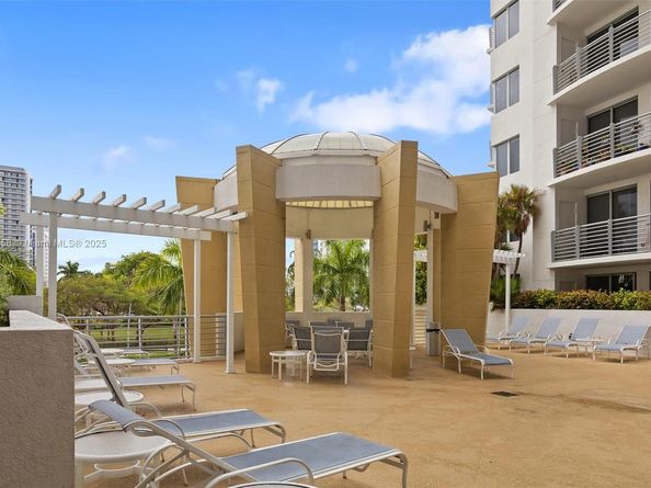 1830 Radius Dr 620, Hollywood FL 33020