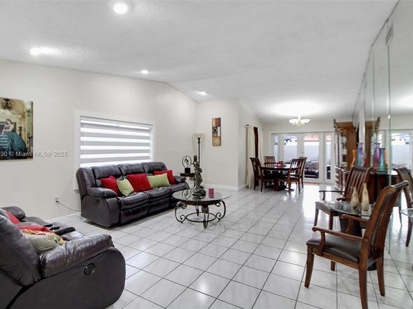 13246 SW 9th Ter, Miami FL 33184