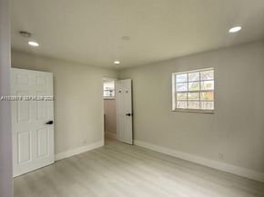 4529 SW 24th St, Fort Lauderdale FL 33317