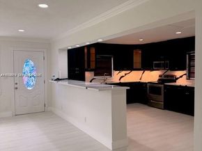 4529 SW 24th St, Fort Lauderdale FL 33317