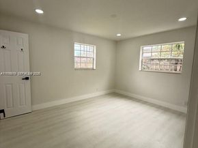 4529 SW 24th St, Fort Lauderdale FL 33317