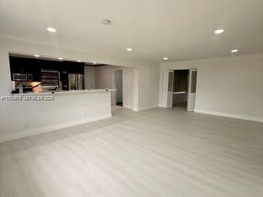 4529 SW 24th St, Fort Lauderdale FL 33317