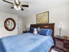 9420 S Hollybrook Lake Dr 206, Pembroke Pines FL 33025