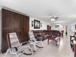 9420 S Hollybrook Lake Dr 206, Pembroke Pines FL 33025