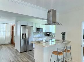 3911 SW 61st Ave, Miami FL 33155