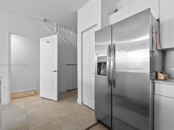 12204 NW 23rd Ct, Miami FL 33167