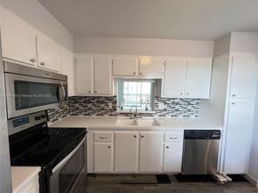 301 NE 14th Ave 608, Hallandale Beach FL 33009
