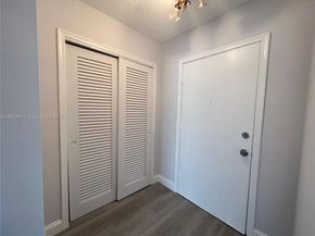 301 NE 14th Ave 608, Hallandale Beach FL 33009
