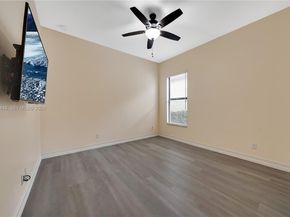 11815 N Leon Cir N, Parkland FL 33076