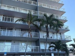 1800 NW 24th AVE 205, Miami FL 33125