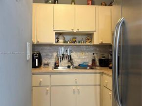 1800 NW 24th AVE 205, Miami FL 33125