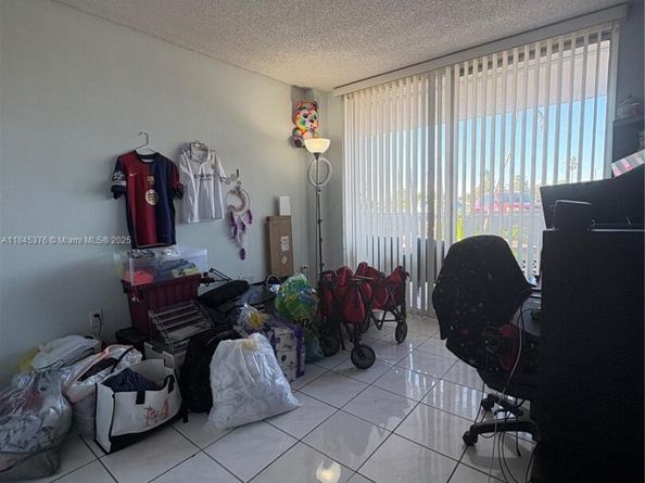 1800 NW 24th AVE 205, Miami FL 33125