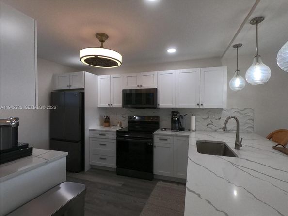 3930 Inverrary Blvd 604D, Lauderhill FL 33319