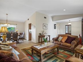 15824 Cotswold Ct, Davie FL 33331