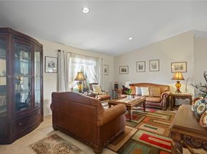 15824 Cotswold Ct, Davie FL 33331