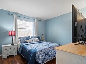 15824 Cotswold Ct, Davie FL 33331