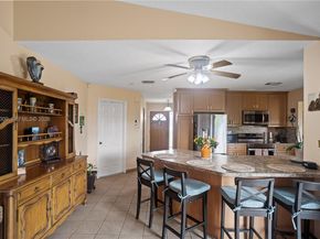 15824 Cotswold Ct, Davie FL 33331