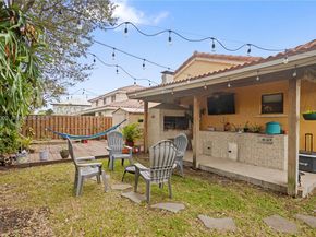 15824 Cotswold Ct, Davie FL 33331