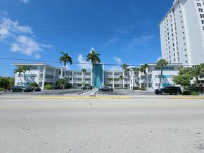 419 Golden Isles Dr 105, Hallandale Beach FL 33009