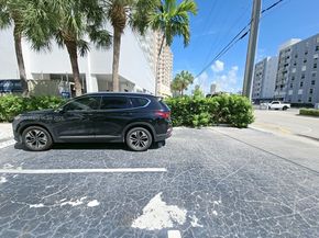 419 Golden Isles Dr 105, Hallandale Beach FL 33009
