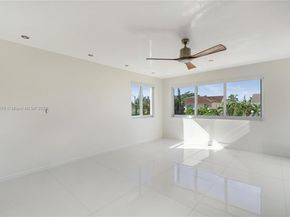 6763 SW 106 pl, Miami FL 33173