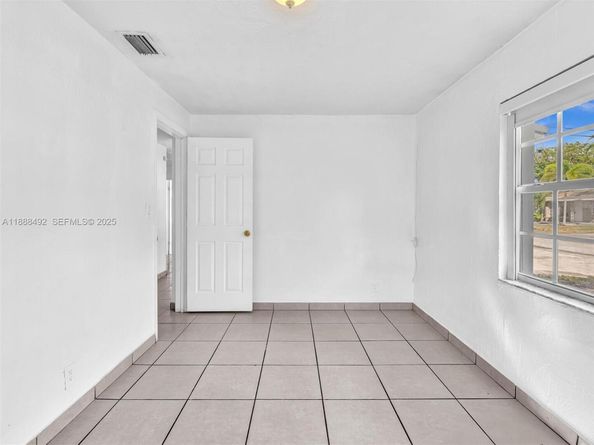 1624 S 23rd Ave, Hollywood FL 33020