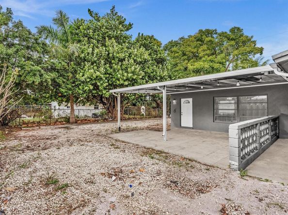 1624 S 23rd Ave, Hollywood FL 33020