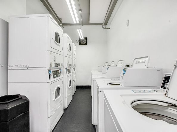 650 NE 64th St G506, Miami FL 33138