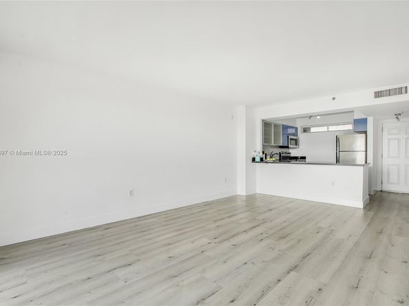 650 NE 64th St G506, Miami FL 33138