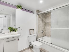 650 NE 64th St G506, Miami FL 33138
