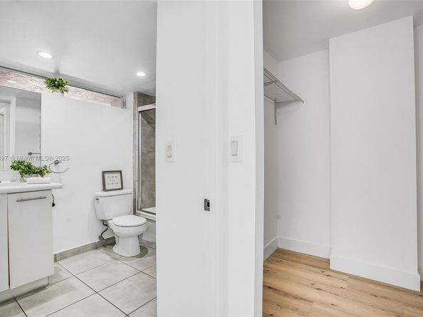 650 NE 64th St G506, Miami FL 33138