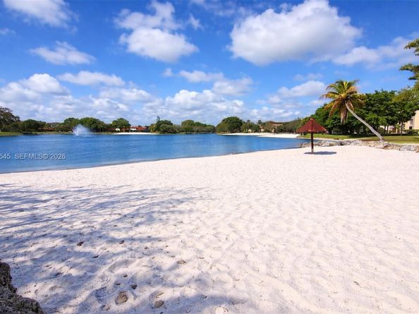 15285 SW 107th Ln 201, Miami FL 33196