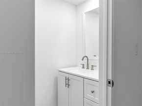 2860 Somerset Dr 101K, Lauderdale Lakes FL 33311