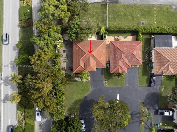 5763 NW 97th Ct, Doral FL 33178