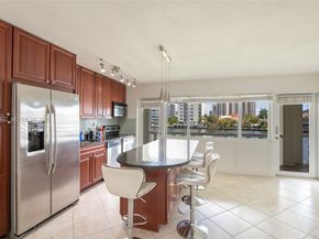 2895 NE 32nd St 207, Fort Lauderdale FL 33306