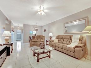 5000 NW 36th St 609, Lauderdale Lakes FL 33319