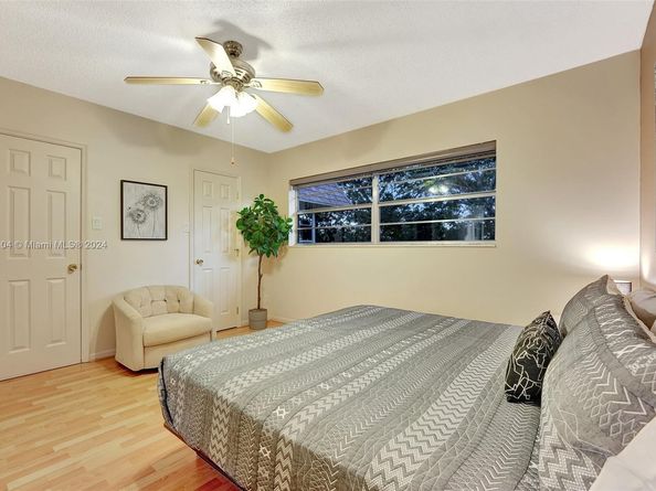 5000 NW 36th St 609, Lauderdale Lakes FL 33319