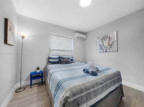 817 SW 12th St, Fort Lauderdale FL 33315