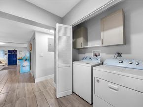 817 SW 12th St, Fort Lauderdale FL 33315