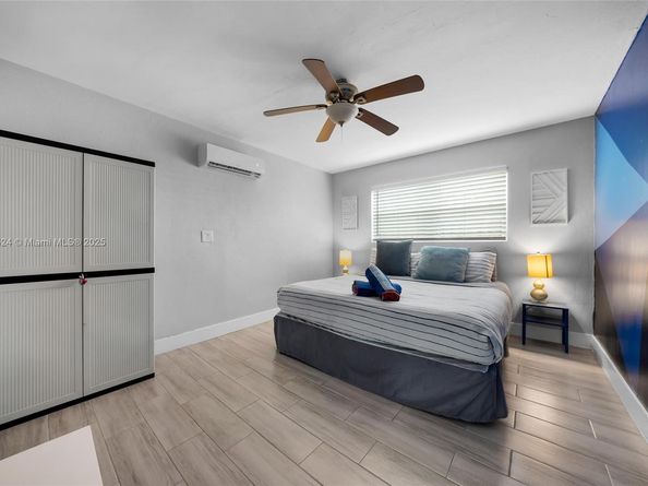 817 SW 12th St, Fort Lauderdale FL 33315