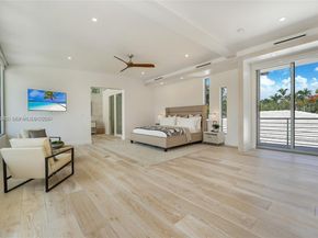 5910 N Bayshore Dr, Miami FL 33137