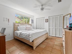 4471 SW 154th Ct, Miami FL 33185