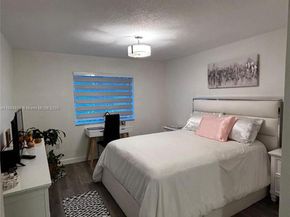 6445 SW 130th Pl 605, Miami FL 33183