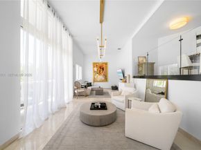 400 Alton Rd TH1A, Miami Beach FL 33139