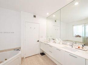 400 Alton Rd TH1A, Miami Beach FL 33139