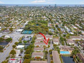630 SW 1st Dr, Pompano Beach FL 33060