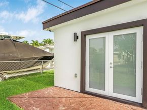 2901 SW 92nd Ave, Miami FL 33165