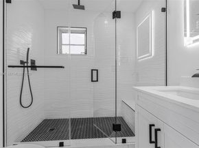 2901 SW 92nd Ave, Miami FL 33165